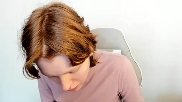 StellaDavis online show from February 4, 8:06 am