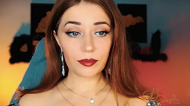 MissBeverlyMills online show from November 10, 2:28 am