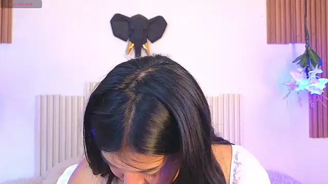  poison sweet online show from March 30, 6:29 pm