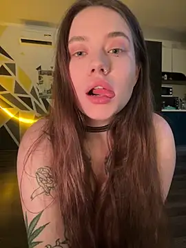 Vikki toriya online show from November 25, 3:36 pm