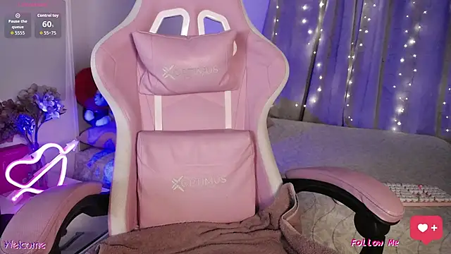 Luna ssxx online show from April 9, 8:20 am