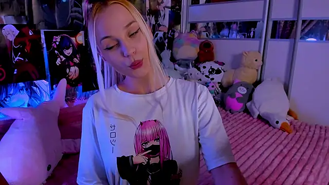 Snapshot of Cute__Pony chatting on September 27, 11:34 pm Cute  Pony online show from September 27, 11:34 pm