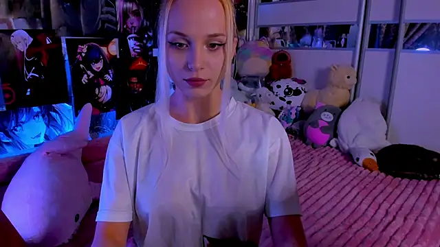 Snapshot of Cute__Pony chatting on September 20, 9:13 pm Cute  Pony online show from September 20, 9:13 pm