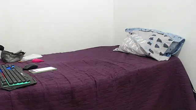 madonna101 online show from December 1, 7:38 pm