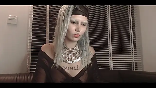 god x girl online show from May 30, 8:38 pm