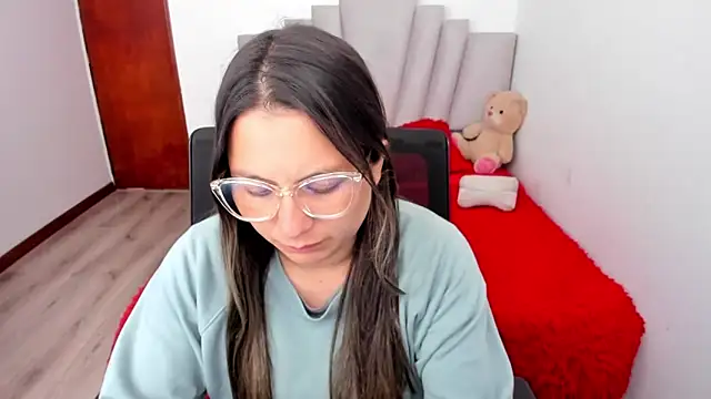 samantha  wilson online show from March 18, 7:41 pm