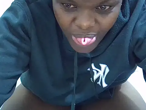 ebonyquinter online show from February 9, 6:54 pm