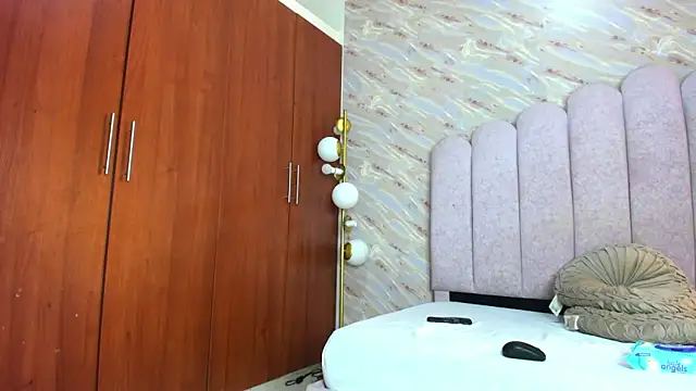 kathy-steven online show from March 30, 12:10 am