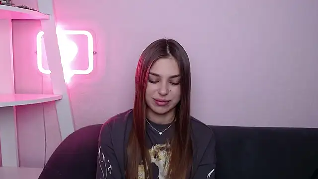 MilanaAngelAs online show from February 16, 8:41 pm