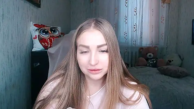  KittyBoo online show from February 5, 7:33 am