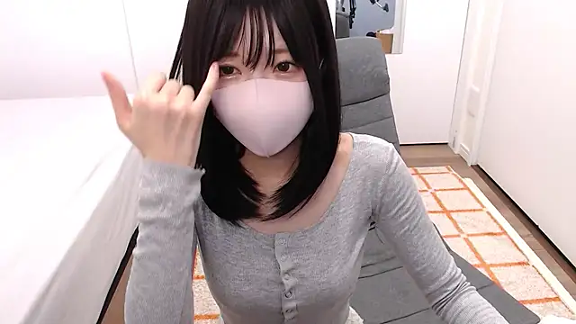  mi tsu ki  online show from October 13, 4:26 am