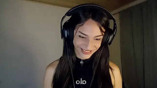 Dollbehavior  online show from November 28, 3:42 am