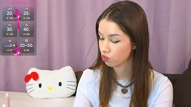 ellie kramer online show from February 11, 8:32 pm