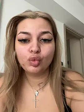 AllysonK online show from February 23, 12:37 pm