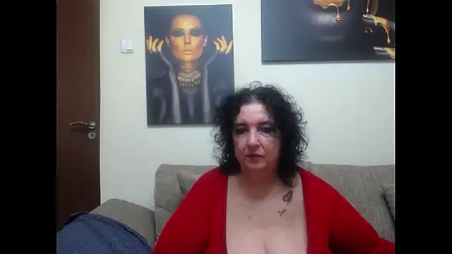 maturekorine online show from May 28, 9:02 pm