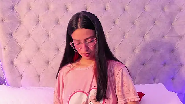 dafne bss online show from April 15, 5:08 am