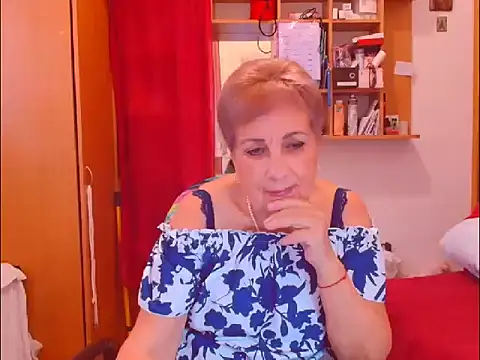 Victoria5643 online show from October 24, 1:18 pm