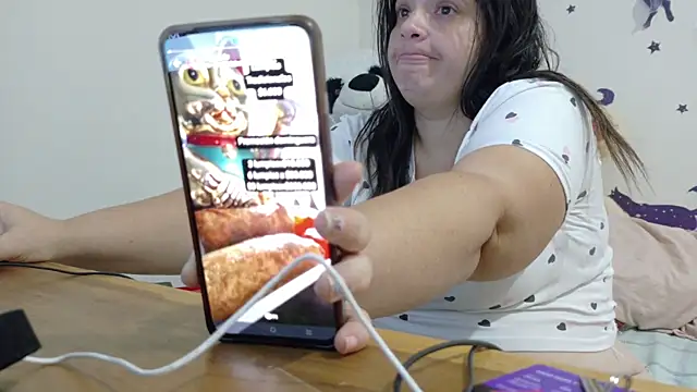 Snapshot of ladydeathz chatting on October 13, 1:08 am ladydeathz online show from October 13, 1:08 am