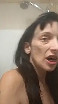 whitetrashdirtyslut online show from December 20, 9:08 pm