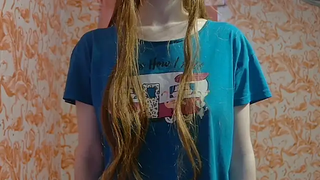 strawberrysmoothie online show from March 15, 6:21 pm