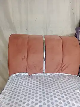 sama som online show from November 17, 10:21 pm