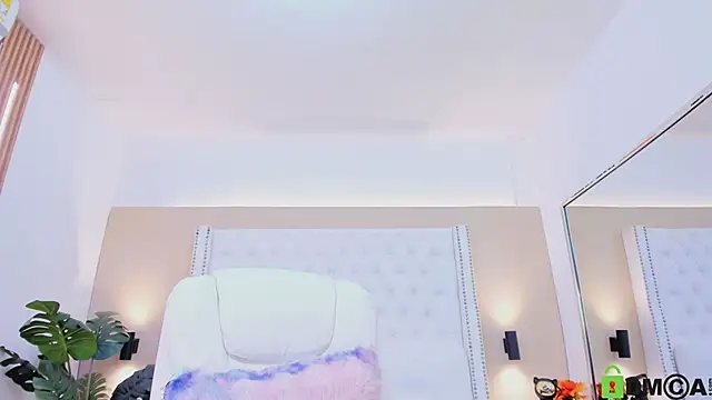 celeste wayne online show from November 30, 3:11 am