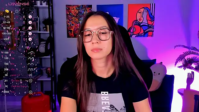 LanaBaker online show from October 29, 3:33 am