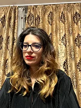 NadiraNoor online show from November 9, 12:49 am