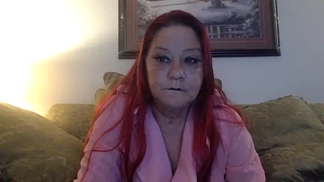 LexxiLeeds online show from October 7, 11:14 am