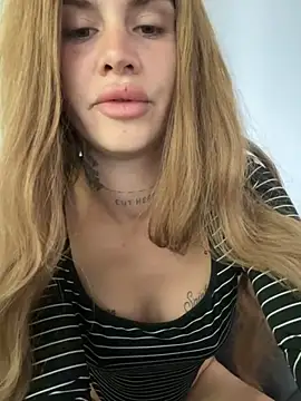 EmiliaCatalina online show from March 14, 3:02 pm