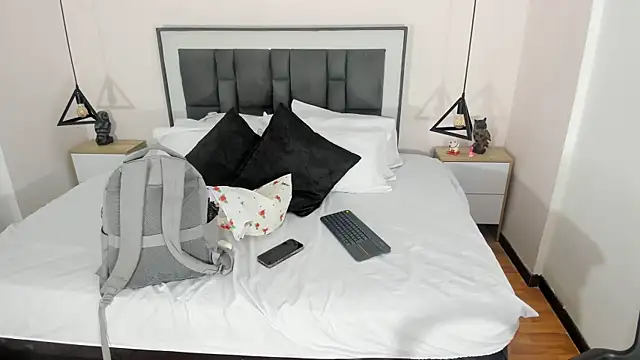 victoria cooper3 online show from November 29, 11:03 am