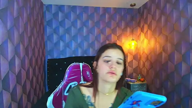 LiaHarryis online show from March 18, 4:01 pm