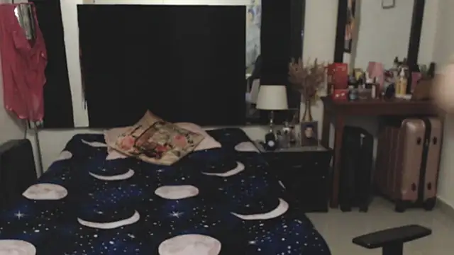 Snapshot of CATRINA-83 chatting on October 21, 10:14 pm CATRINA-83 online show from October 21, 10:14 pm