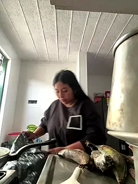 emmyjhonson07 online show from January 16, 4:25 pm