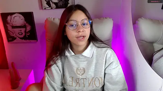 SamanthaRoldaan online show from November 18, 2:51 pm