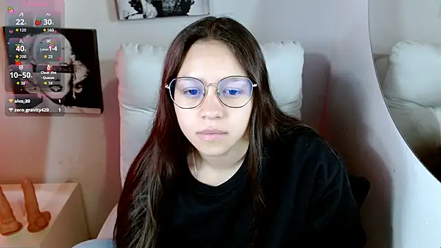 SamanthaRoldaan online show from October 11, 3:15 pm