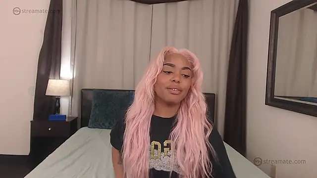 RobynKnight online show from February 18, 2:54 am