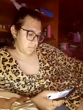 Snapshot of Daisy_150 chatting on September 26, 11:02 pm Daisy 150 online show from September 26, 11:02 pm