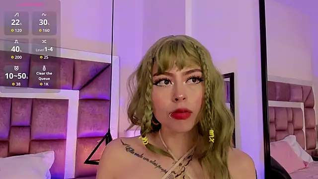 I Am Anniee online show from February 12, 11:45 am