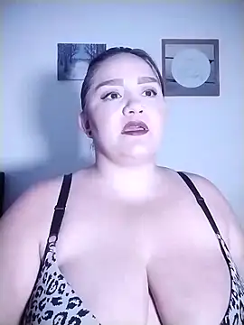 antoniamoreno82 online show from April 24, 10:45 pm