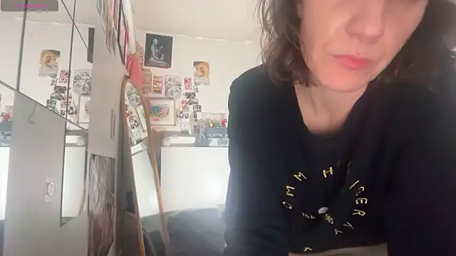 Snapshot of bukkakebae1 chatting on October 13, 9:17 pm bukkakebae1 online show from October 13, 9:17 pm