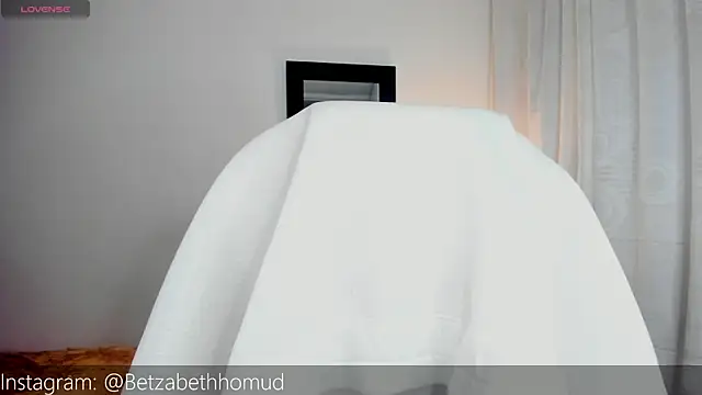 BetzabethHomud0 online show from November 16, 8:42 pm