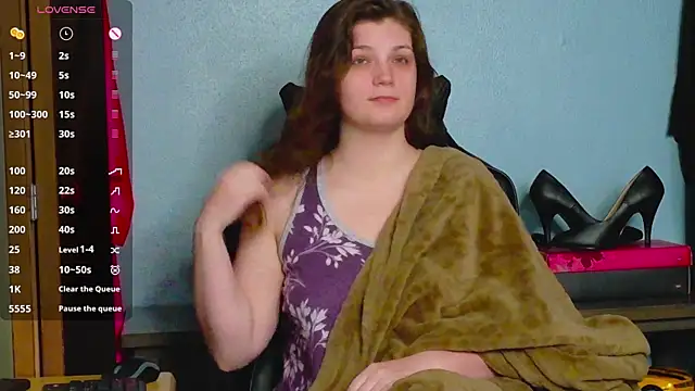 TreeJeanne online show from November 5, 12:05 am