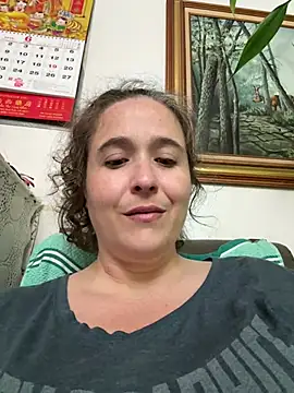 sylviahhh online show from June 14, 12:41 am