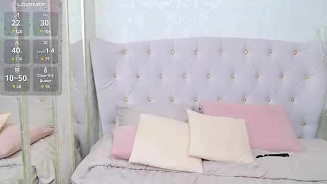 Damn Bae  online show from September 23, 1:15 am