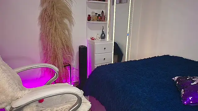 MariianaGomez online show from March 9, 1:47 pm