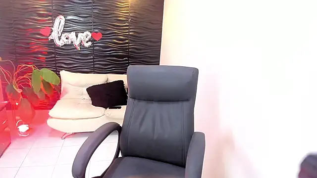 your khloe online show from November 3, 5:39 pm