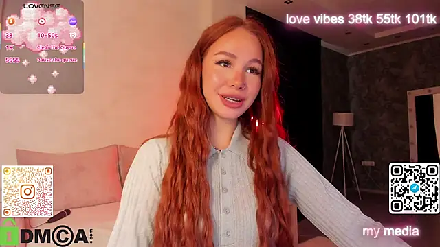 Snapshot of Tracy-Taylor chatting on September 20, 8:12 am Tracy-Taylor online show from September 20, 8:12 am