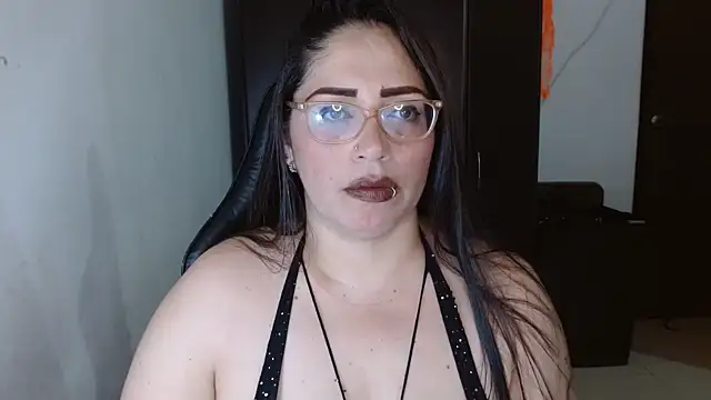 Snapshot of natashasmithe chatting on October 20, 2:58 am natashasmithe online show from October 20, 2:58 am