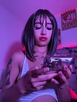 Hot sophie  online show from March 18, 1:21 am